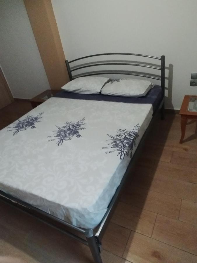 Cozy Apartment In Салоники Экстерьер фото